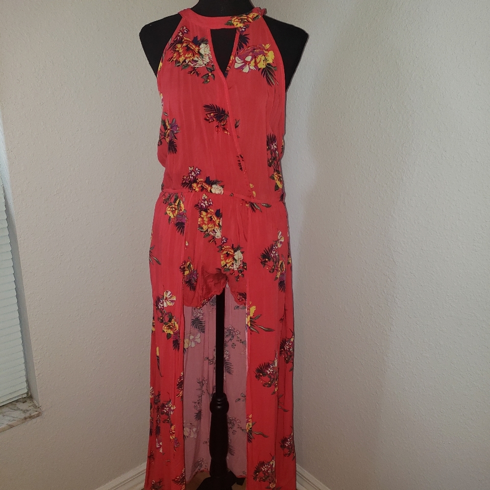 Tropical Peach Floral Romper with overlay - Picture 9 of 14